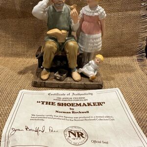Norman Rockwell 'The Shoemaker' Sculpture - Multicolor